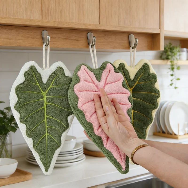 Ultra-Absorbent Leaf Wipe Towel Soft Coral Fluff for Kitchen Bathroom&Car Quick-Dry Creative Hand Towel Multi-Use Cleaning Cloth