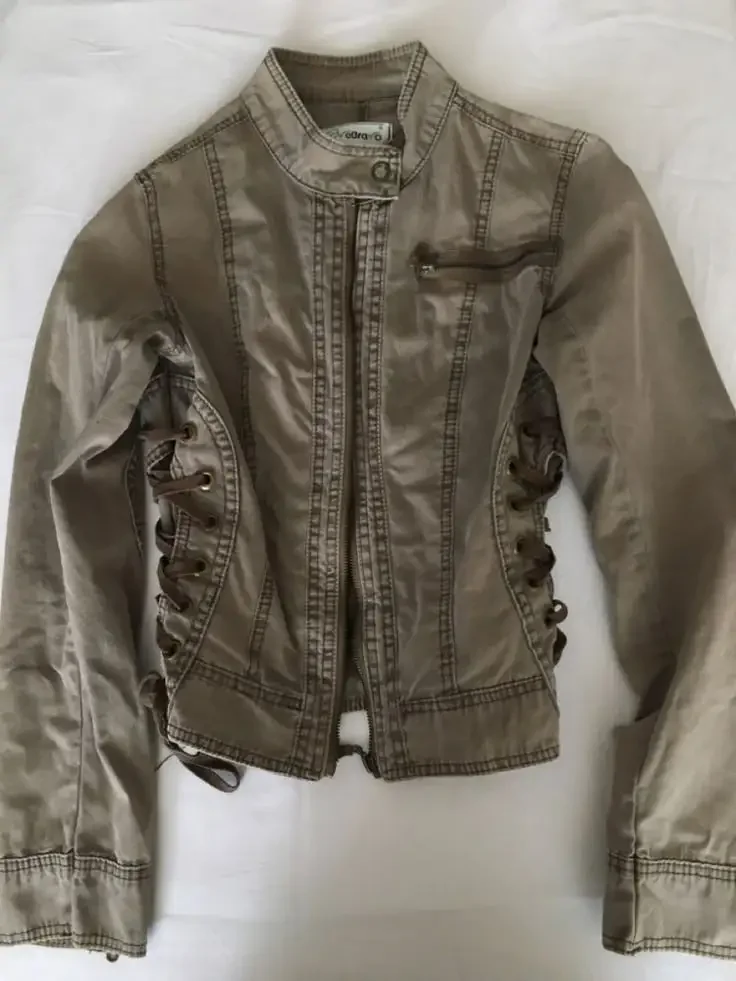 Streetwear Y2K Bomber Jacket Women Harajuku Stand Collar Zipper Jacket Gothic Army Green Motorcycle Jacket Slim Fit Denim Coat