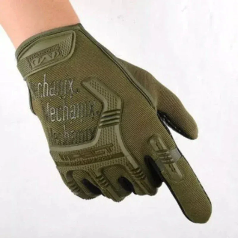 a pairSeals Full Finger Protective Gloves Male Training Fighting Outdoor Bicycle Riding Camouflage Gloves