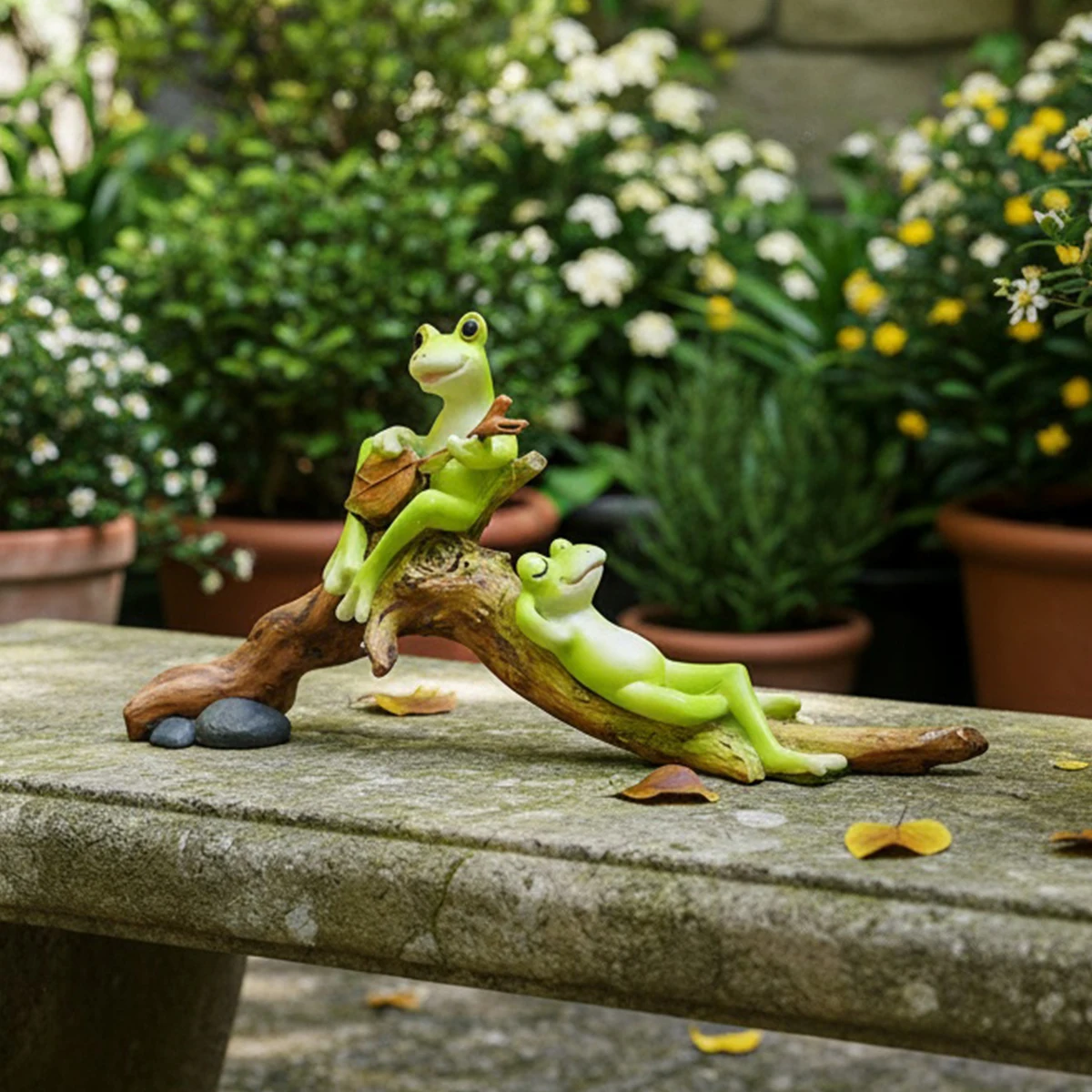 1PC, a cute cartoon frog-shaped decorative item, is suitable for garden, courtyard decoration and micro-landscape DIY