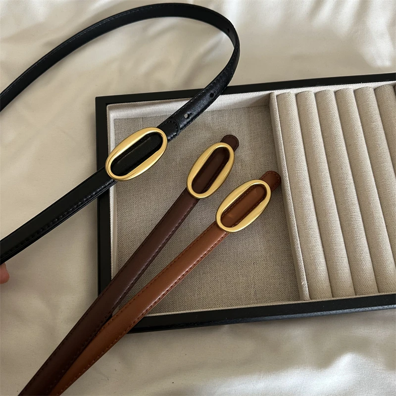 Oval Women's Skinny Leather Belt Ladies Thin Soft Waistband with Retro Gold Buckle Black Brown Belts for Jeans Dresses Pants