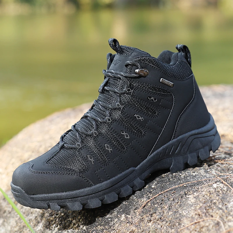 Brand High-Top Leather Men's Boots Breathable Desert Combat Men Work Ankle Outdoor Non-slip Hiking Boots Men's Motorcycle Boots