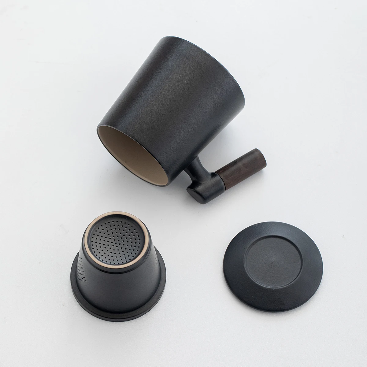 3-piece set of ceramic tea cups, mugs with lids, filtered tea water separation coffee cups, beverage cups