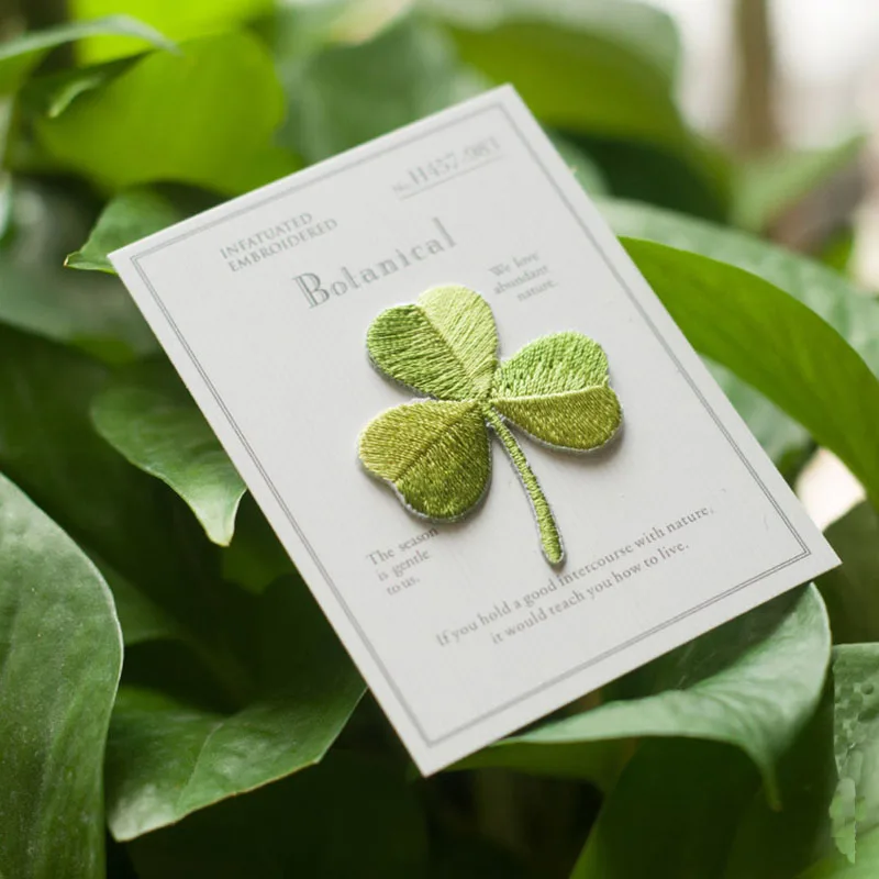 Four-leaf Clover Patches Ironing Cloth Stickers Embroidery Patch Small Applique DIY Repair Hole Naszywki Parches Ropa Plancha