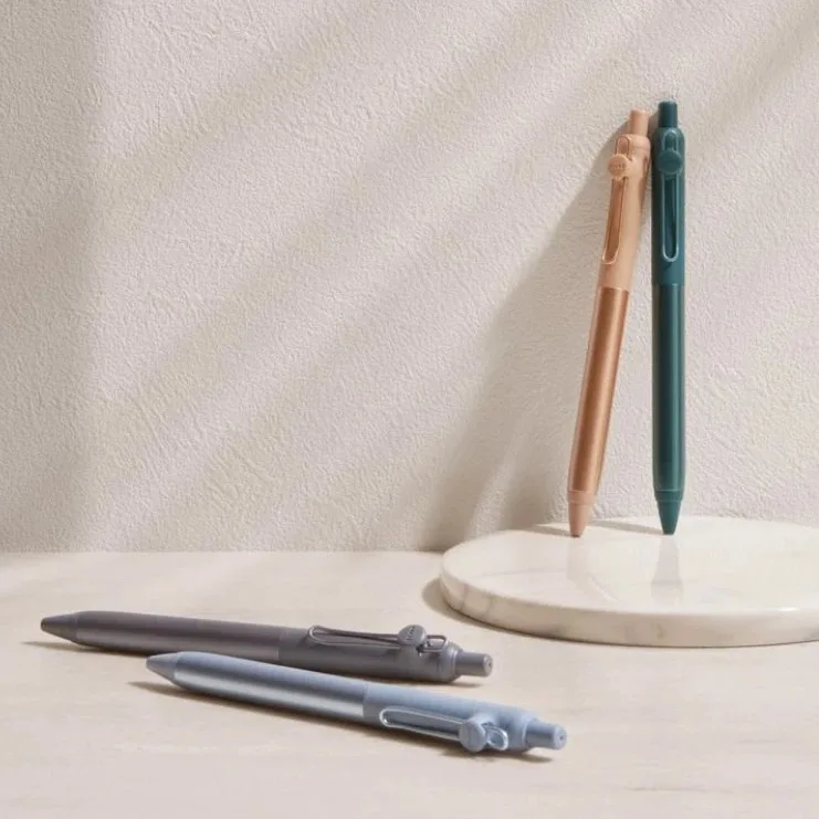 Japanese uni-ball ZENTO Gel Ink Pen Limited Flow Model Metal Push Ultra-Smooth Writing 0.38/0.5mm Signing for Students Business