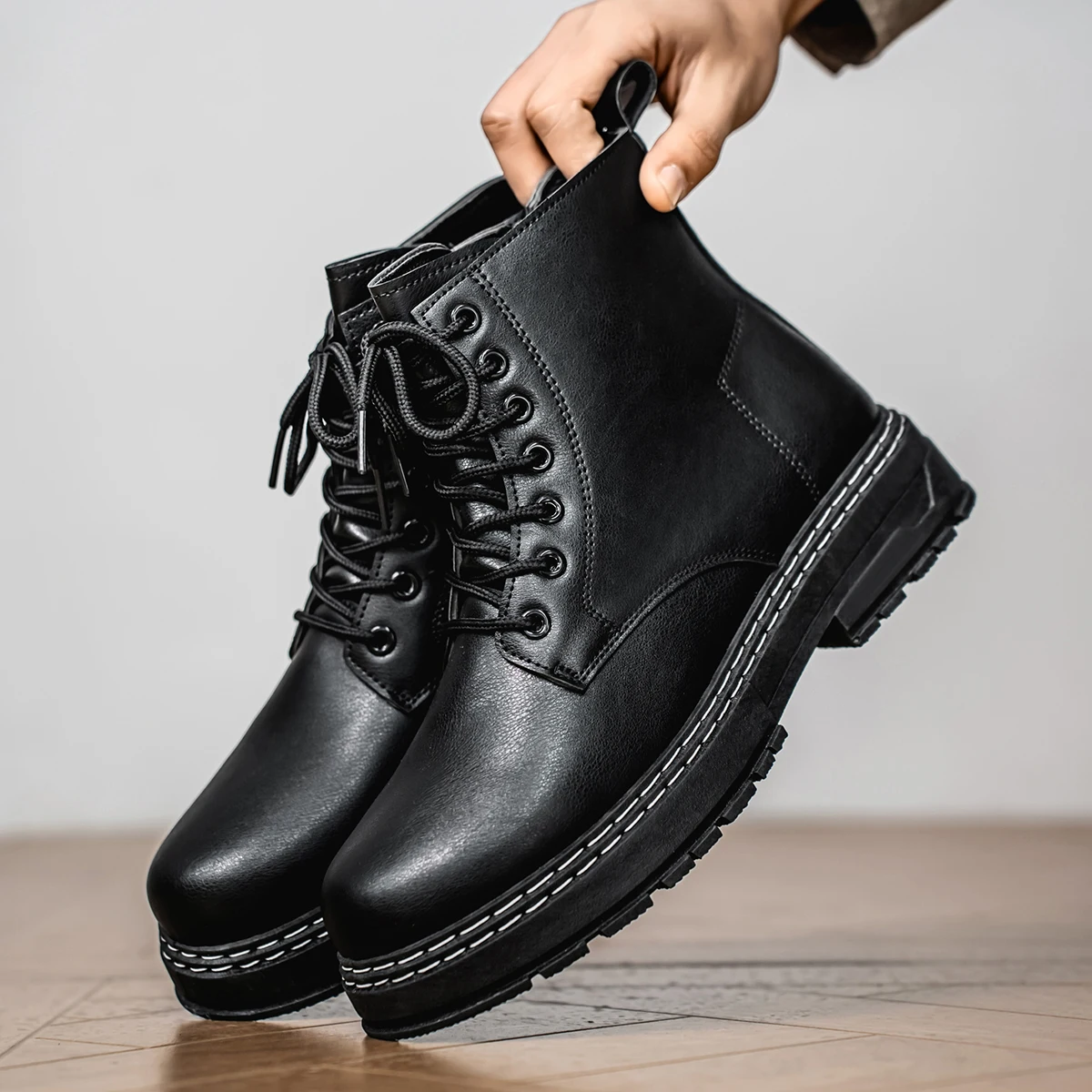 Men's high top denim boots, casual sports shoes, trendy and fashionable men's boots