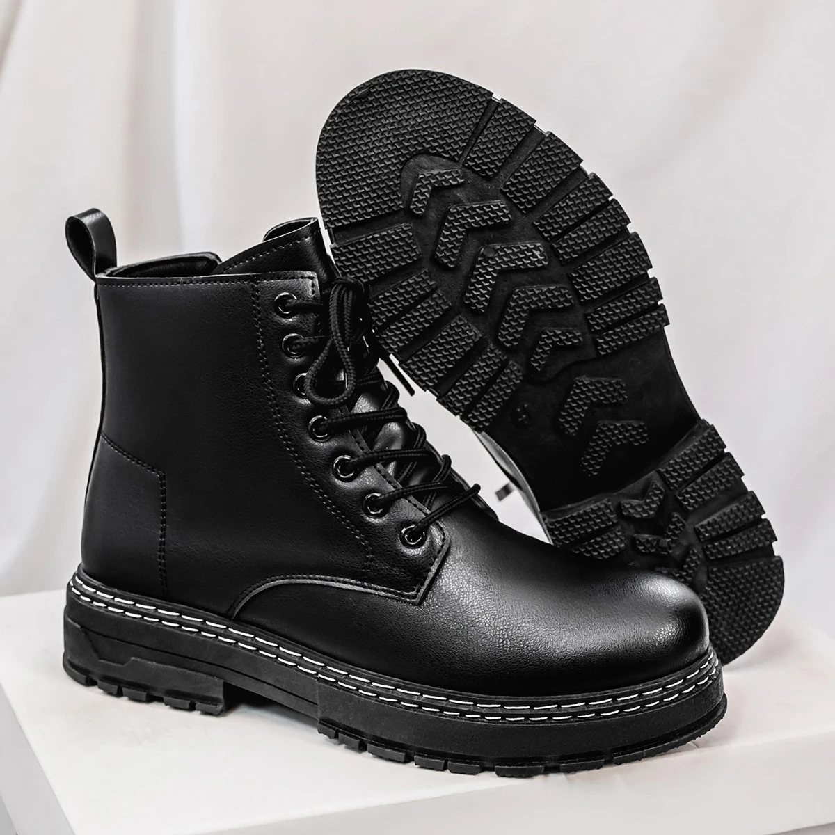 Men's high top denim boots, casual sports shoes, trendy and fashionable men's boots