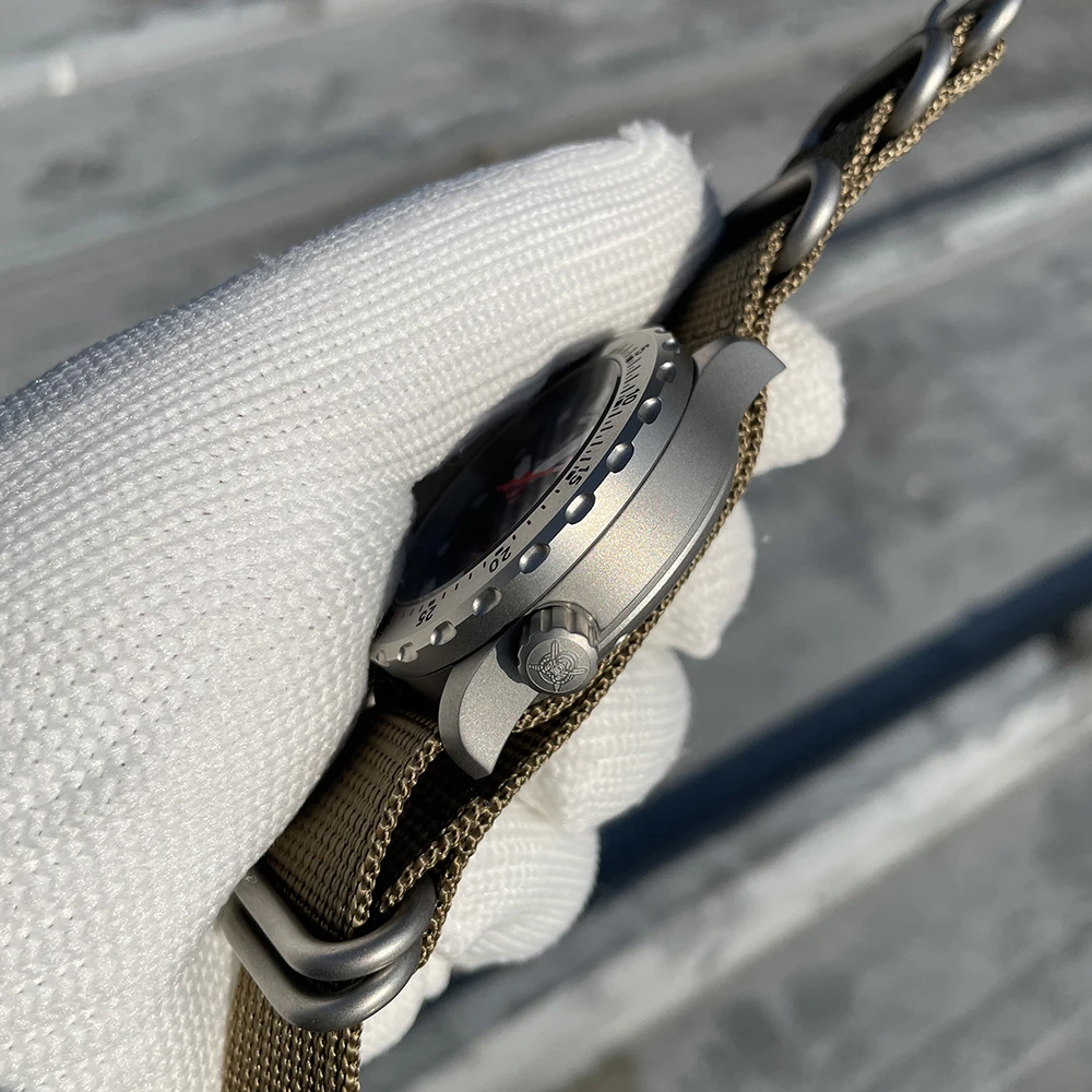 STEELFLIER Official SF752 Luxury Big Mechanical Dive Wristwatch Sapphire Crystal NH35 Movt BGW9 Luminous 20Bar Waterproof Watch