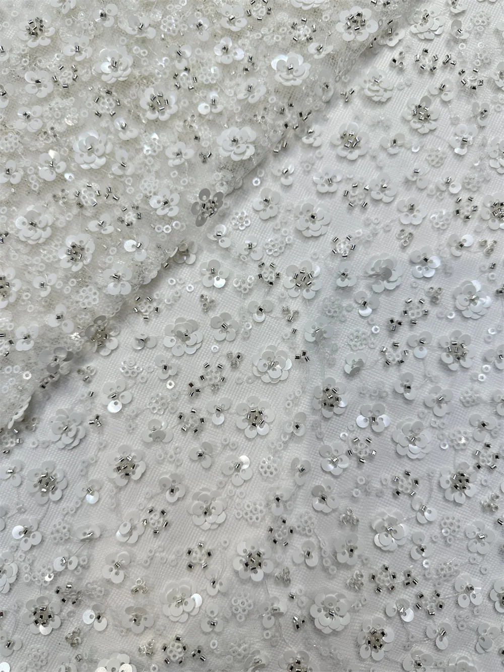 White Latest French Tulle Beaded Sequins Lace Fabrics 5 Yards 2024 High Quality Nigerian African Lace Fabric For Wedding Party