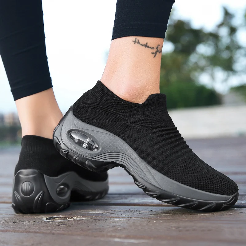 Women's Walking Trainers Fashion Fly Weaving Sock Sneakers Breathable Comfortable Nursing Shoes Casual Platform Loafers Non-Slip