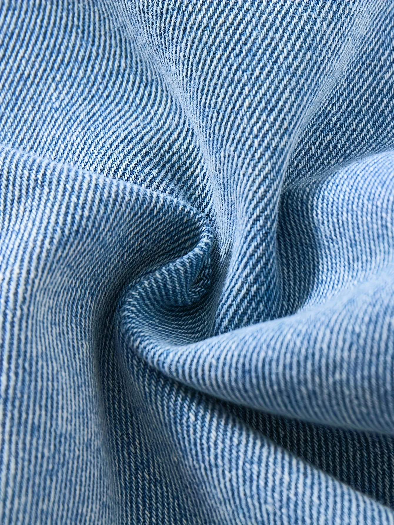 【Only top + pants】 Girl's fashionable bow-patterned hoodie + bow-stitched jeans set, a casual outfit suitable for all seasons.